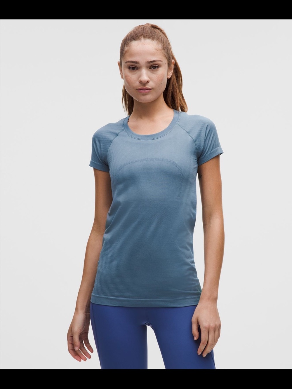 Lululemon Swiftly Tech Short-Sleeve
Shirt 2.0 Hip Length